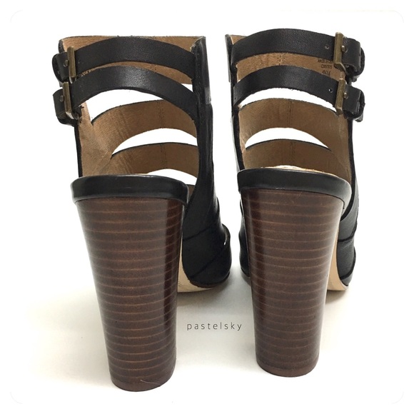 SPLENDID stacked heel sandal - Picture 3 of 5